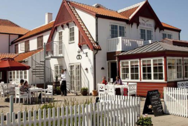 Ruths Hotel